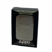 ZIPPO/24096 1941 Replica покр.Black Ice лат-сталь,черн,глянц.